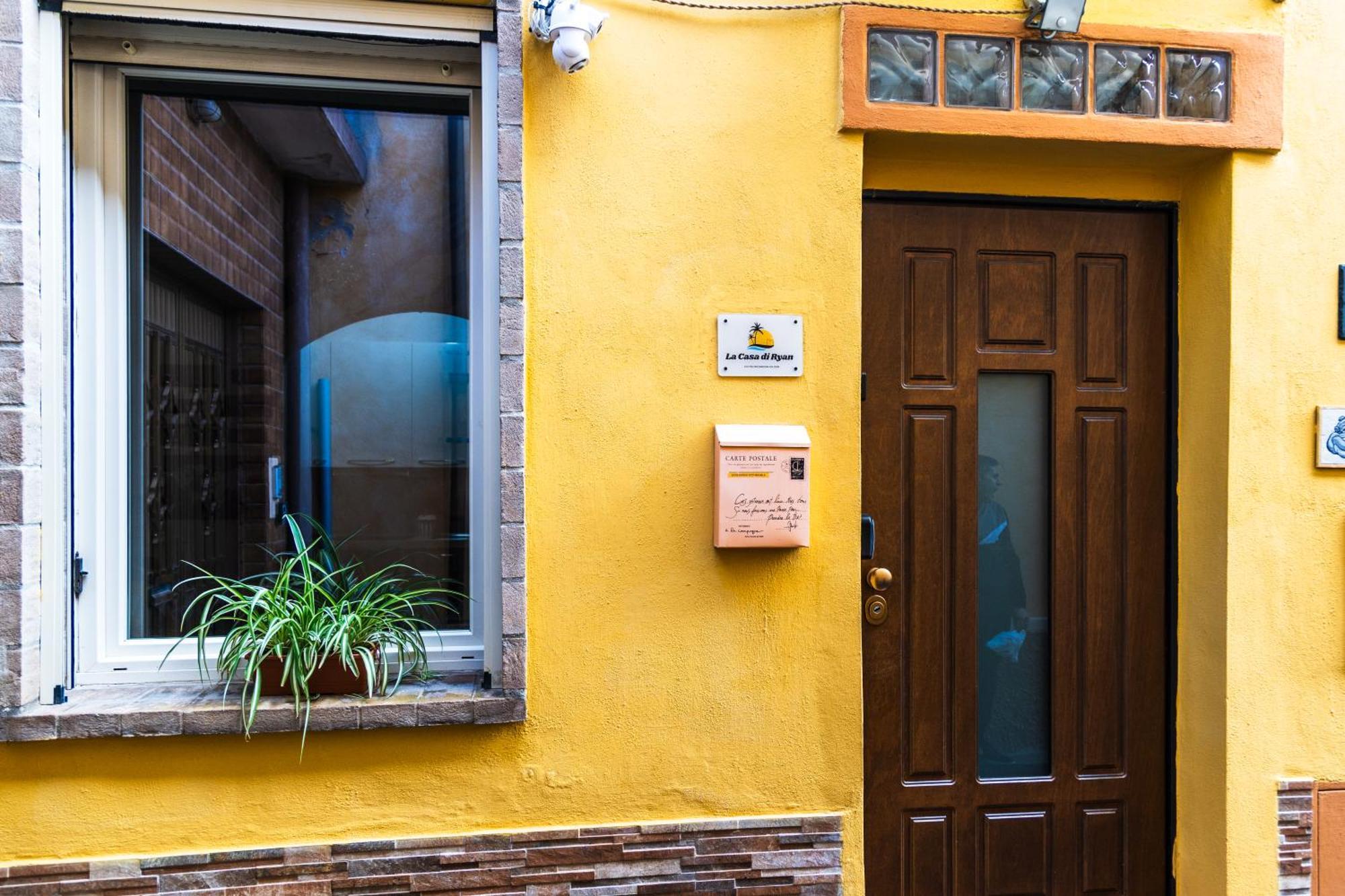 La Casa Di Ryan - Camere - Policlinico - Cittadella Monserrato Zewnętrze zdjęcie